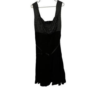 Torrid Silk polka-dot pin-up swing style dress